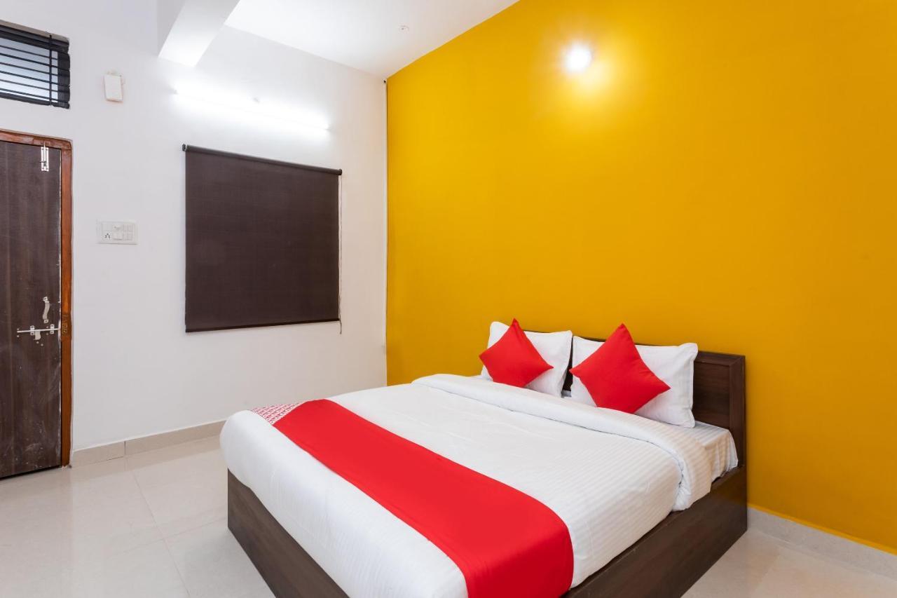 Shamsgarh Oyo Hotel Convivial Paradise מראה חיצוני תמונה